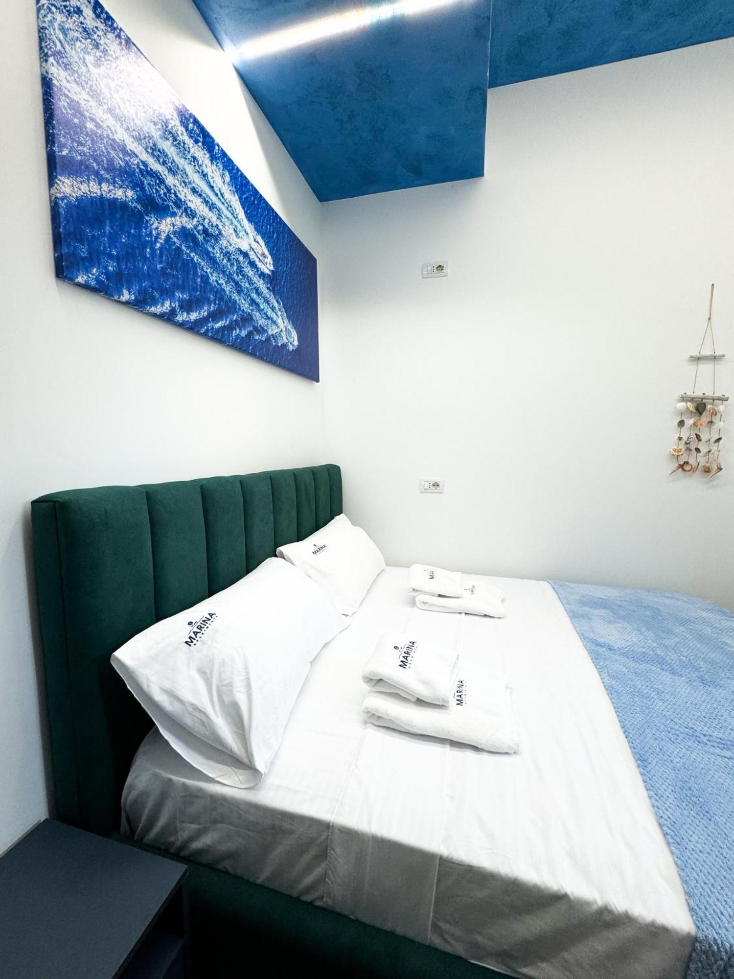 Marina Private Room Shkodër Esterno foto